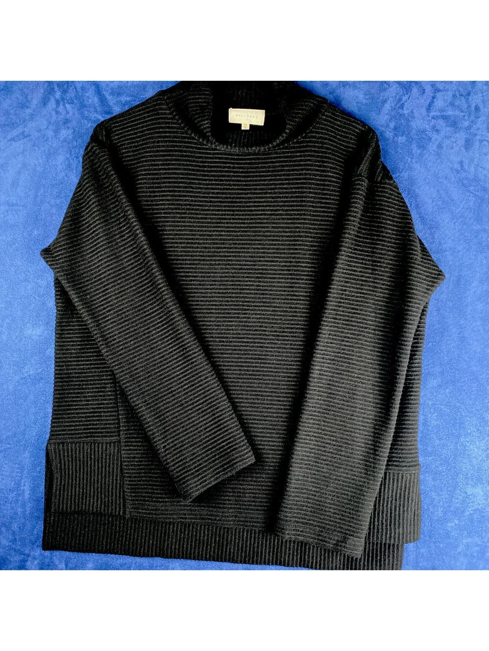 melloday sweater XS, black boxy look, turtleneck, long sleeve Pullover